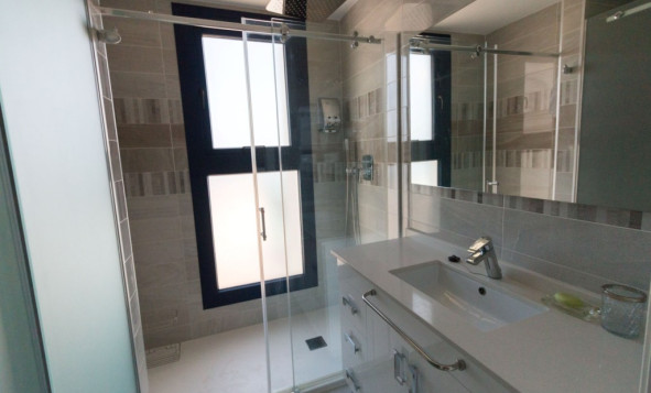 Herverkoop - 1. Appartement / flat - Punta Prima - Costa Blanca Zuid