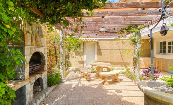 Herverkoop - 3. Halfvrijstaand huis - Villamartin - Costa Blanca Zuid