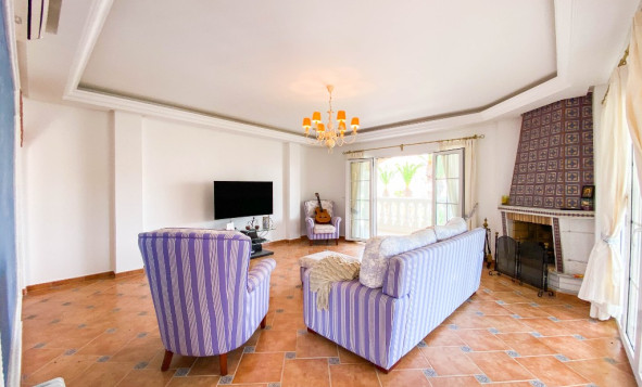 Herverkoop - 3. Halfvrijstaand huis - Villamartin - Costa Blanca Zuid