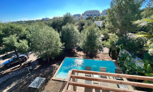 Herverkoop - 3. Halfvrijstaand huis - Las Colinas Golf and Country Club - Costa Blanca Zuid