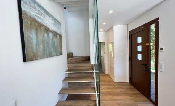 Herverkoop - 3. Halfvrijstaand huis - Las Colinas Golf and Country Club - Costa Blanca Zuid