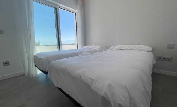 Herverkoop - 3. Halfvrijstaand huis - Las Colinas Golf and Country Club - Costa Blanca Zuid