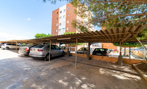 Reventa - 1. Apartamento / piso - Punta Prima - Costa Blanca Sur