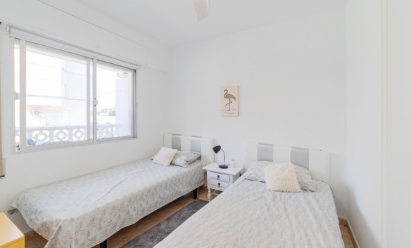 Reventa - 1. Apartamento / piso - Punta Prima - Costa Blanca Sur