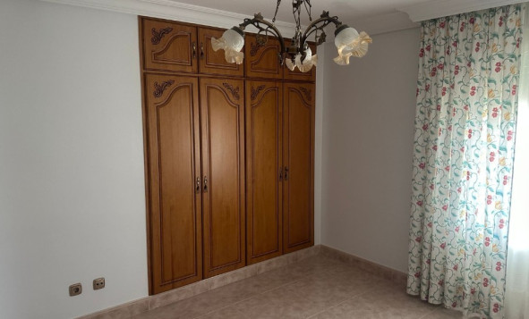 Herverkoop - 3. Halfvrijstaand huis - Orihuela - Costa Blanca Zuid