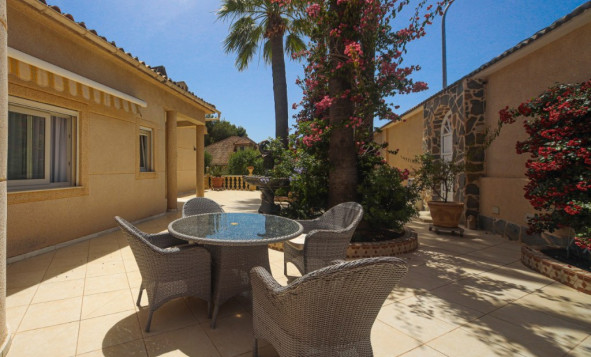 Herverkoop - 3. Halfvrijstaand huis - Dehesa de Campoamor - Costa Blanca Zuid