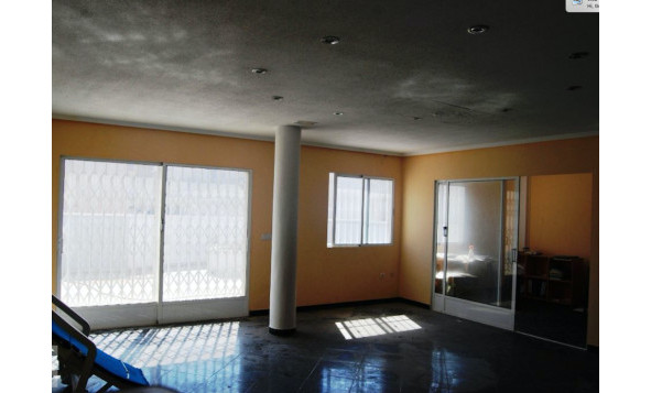 Herverkoop - Commercieel vastgoed - Torrevieja - Costa Blanca Zuid