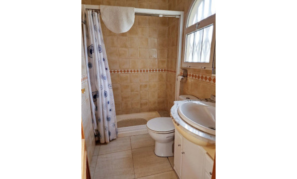 Herverkoop - 3. Halfvrijstaand huis - Playa Flamenca - Costa Blanca Zuid