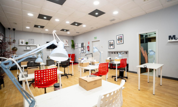 Herverkoop - Commercieel vastgoed - Torrevieja - Costa Blanca Zuid