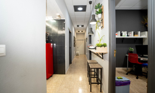 Herverkoop - Commercieel vastgoed - Torrevieja - Costa Blanca Zuid