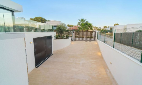 Nieuwbouw woningen - 3. Halfvrijstaand huis - Las Colinas Golf and Country Club - Costa Blanca Zuid