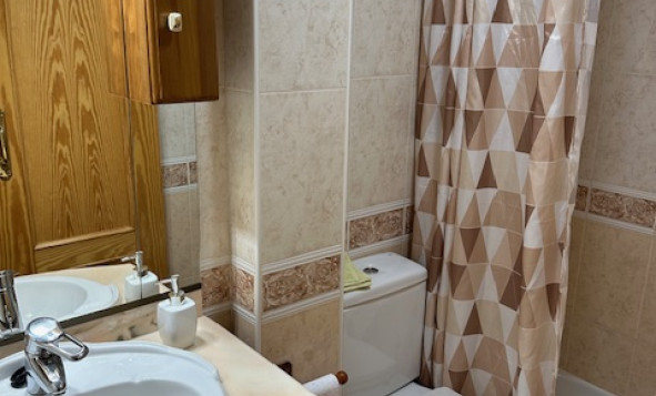 Herverkoop - 2. Town house / tussenwoning - Algorfa - Costa Blanca Zuid