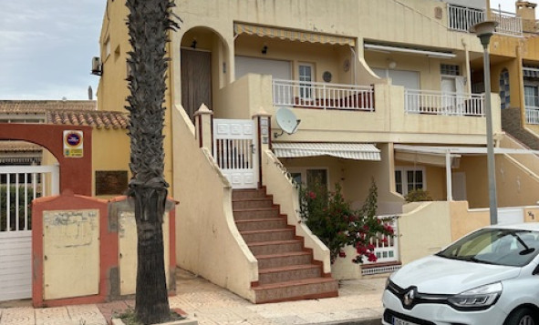 Herverkoop - 2. Town house / tussenwoning - Algorfa - Costa Blanca Zuid