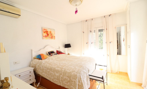 Herverkoop - 3. Halfvrijstaand huis - La Zenia - Costa Blanca Zuid