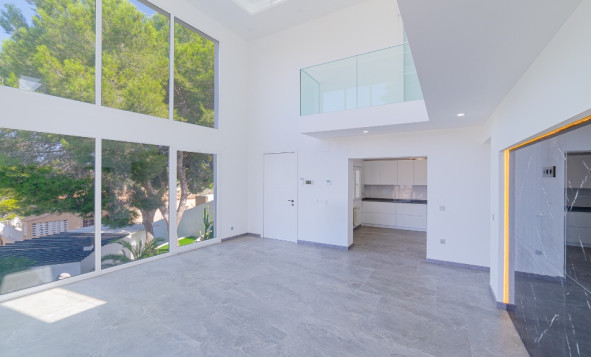 Herverkoop - 3. Halfvrijstaand huis - Los Balcones - Costa Blanca Zuid