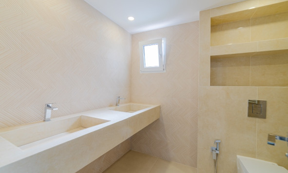 Herverkoop - 3. Halfvrijstaand huis - Los Balcones - Costa Blanca Zuid