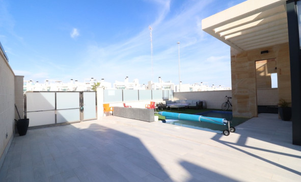 Herverkoop - 3. Halfvrijstaand huis - Cabo Roig - Costa Blanca Zuid