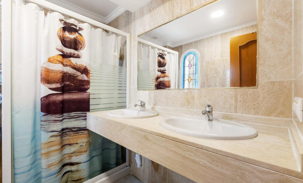 Herverkoop - 3. Halfvrijstaand huis - Orihuela Costa - Costa Blanca Zuid