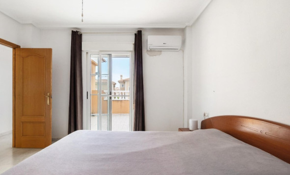 Herverkoop - 3. Halfvrijstaand huis - Orihuela Costa - Costa Blanca Zuid