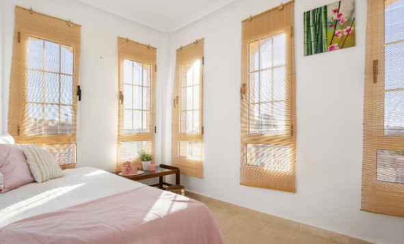 Herverkoop - 3. Halfvrijstaand huis - La Florida - Costa Blanca Zuid