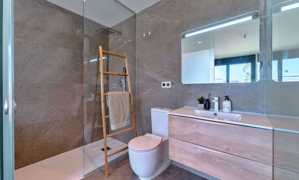 Herverkoop - 3. Halfvrijstaand huis - San Miguel de Salinas - Costa Blanca Zuid