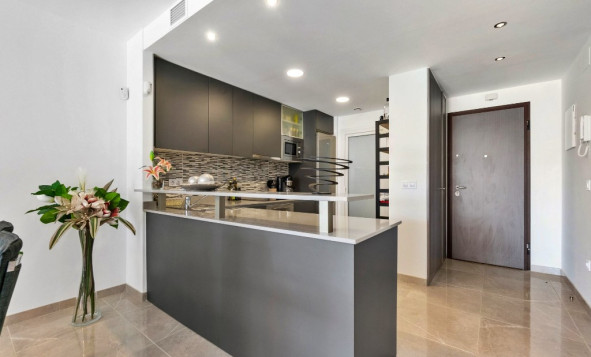 Herverkoop - 1. Appartement / flat - Villamartin - Costa Blanca Zuid