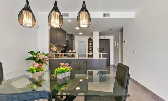 Herverkoop - 1. Appartement / flat - Villamartin - Costa Blanca Zuid