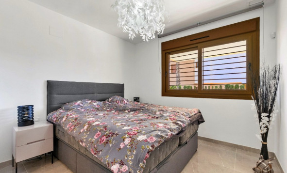 Herverkoop - 1. Appartement / flat - Villamartin - Costa Blanca Zuid