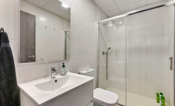 Herverkoop - 1. Appartement / flat - Villamartin - Costa Blanca Zuid