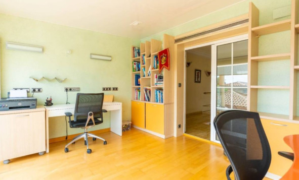 Herverkoop - 3. Halfvrijstaand huis - Torrevieja - Costa Blanca Zuid