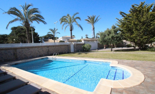 Herverkoop - 3. Halfvrijstaand huis - Cabo Roig - Costa Blanca Zuid