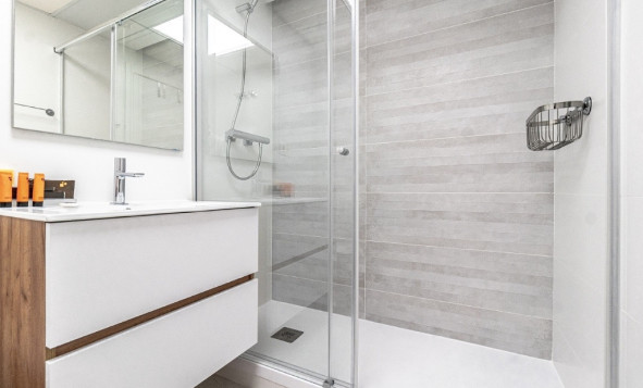 Herverkoop - 1. Appartement / flat - Mil Palmeras - Costa Blanca Zuid