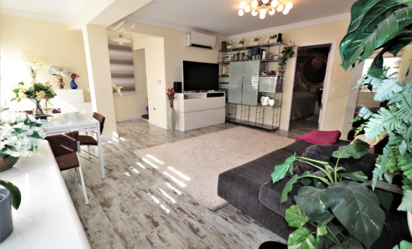 Herverkoop - 1. Appartement / flat - Torrevieja - Costa Blanca Zuid