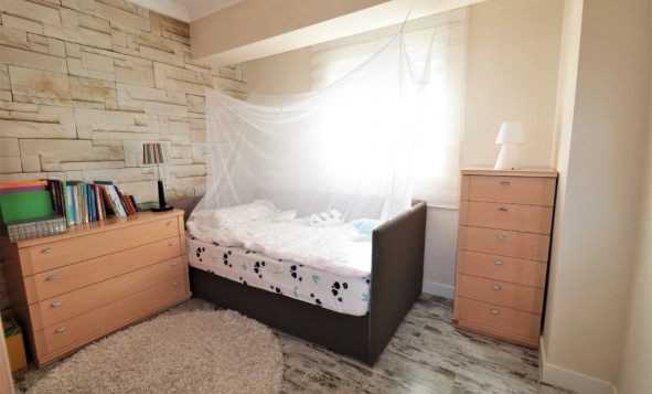 Herverkoop - 1. Appartement / flat - Torrevieja - Costa Blanca Zuid