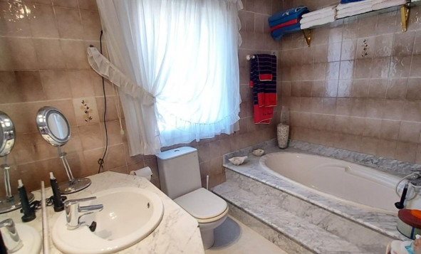 Herverkoop - 3. Halfvrijstaand huis - Dehesa de Campoamor - Costa Blanca Zuid