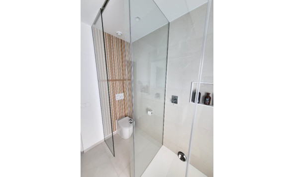 Herverkoop - 3. Halfvrijstaand huis - Las Colinas Golf and Country Club - Costa Blanca Zuid