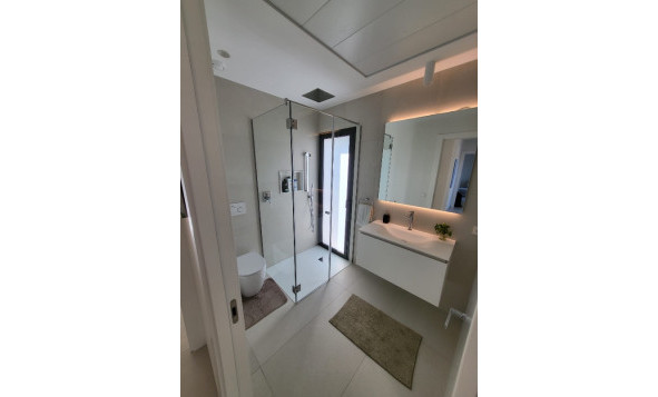 Herverkoop - 3. Halfvrijstaand huis - Las Colinas Golf and Country Club - Costa Blanca Zuid