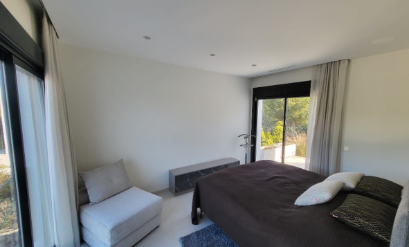 Herverkoop - 3. Halfvrijstaand huis - Las Colinas Golf and Country Club - Costa Blanca Zuid