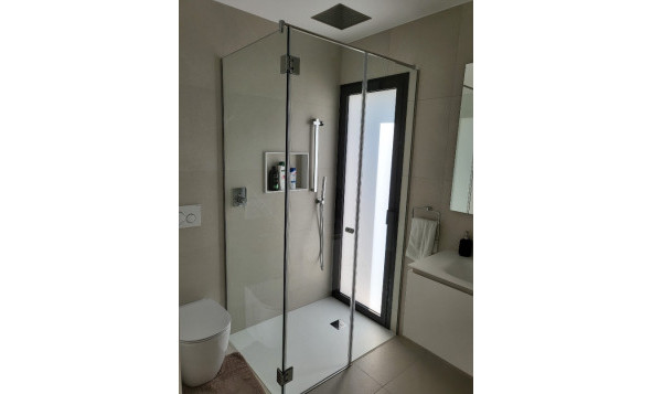 Herverkoop - 3. Halfvrijstaand huis - Las Colinas Golf and Country Club - Costa Blanca Zuid