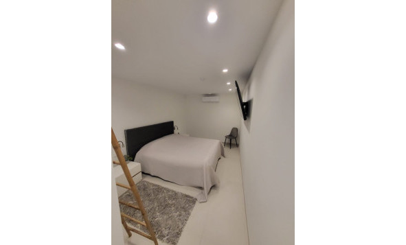 Herverkoop - 3. Halfvrijstaand huis - Las Colinas Golf and Country Club - Costa Blanca Zuid