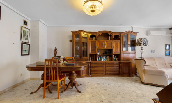 Herverkoop - 1. Appartement / flat - Torrevieja - Costa Blanca Zuid