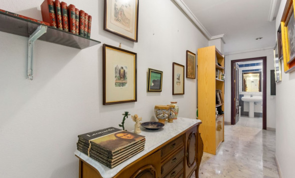 Herverkoop - 1. Appartement / flat - Torrevieja - Costa Blanca Zuid