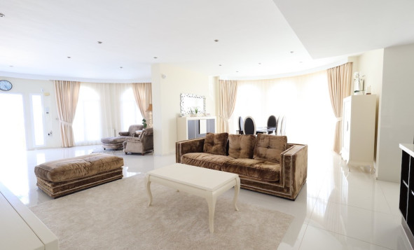 Herverkoop - 3. Halfvrijstaand huis - Ciudad Quesada - Costa Blanca Zuid