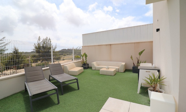 Herverkoop - 3. Halfvrijstaand huis - San Miguel de Salinas - Costa Blanca Zuid