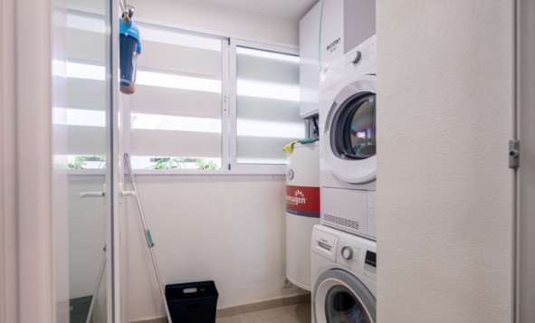 Resale - 1. Apartment / flat - La Zenia - Costa Blanca South