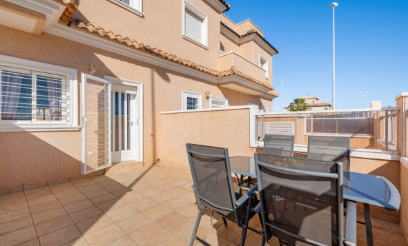 Herverkoop - 2. Town house / tussenwoning - Cabo Roig - Costa Blanca Zuid