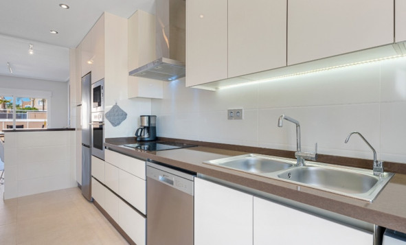 Herverkoop - 2. Town house / tussenwoning - Cabo Roig - Costa Blanca Zuid