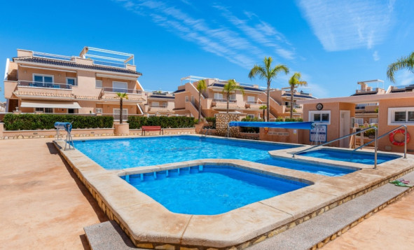 Herverkoop - 2. Town house / tussenwoning - Cabo Roig - Costa Blanca Zuid