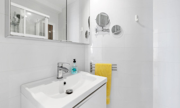 Reventa - 1. Apartamento / piso - Dehesa de Campoamor - Costa Blanca Sur