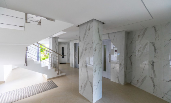 Reventa - 1. Apartamento / piso - Dehesa de Campoamor - Costa Blanca Sur